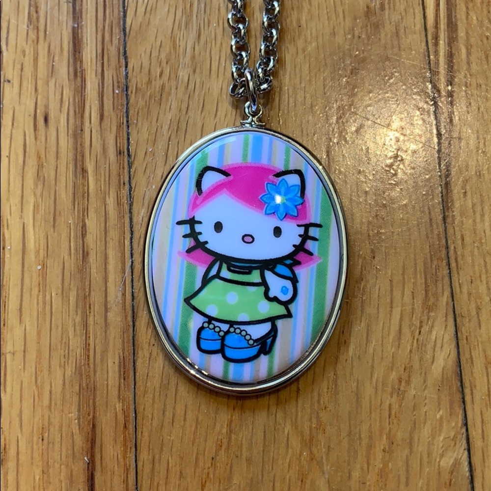 Hello Kitty necklace